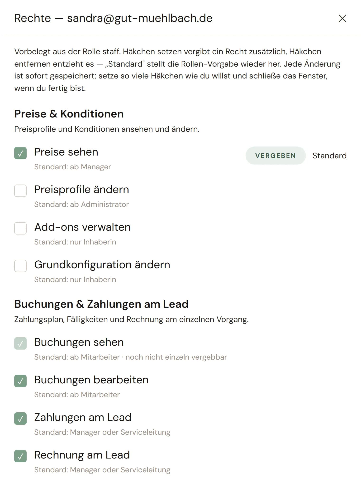 venvy Rechte-Fenster: Häkchen dazu oder weg, Standard stellt die Rolle wieder her, ein vergebenes Recht ist markiert.